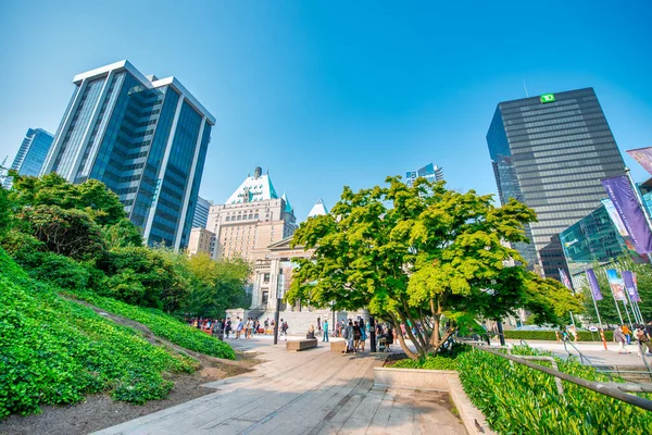 Vancouver Kanada Augusti 2017 Byggnader Längs Robson Square Vancouver Vacker — Stockfoto