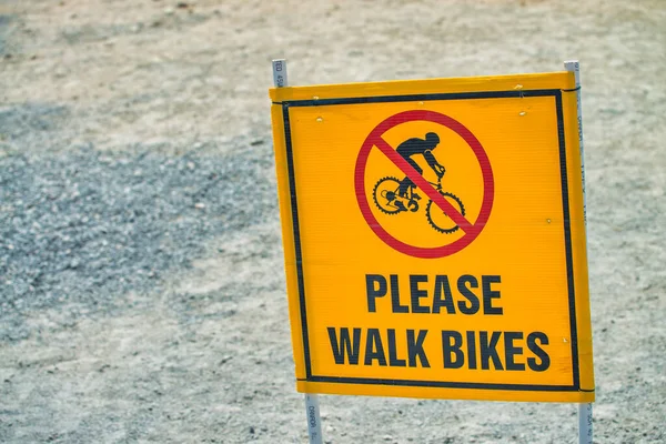 Bitte Radwegbeschilderung Beachten — Stockfoto