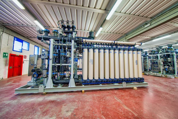 Omvänd Osmos System Membrananläggning Vattenreningsverk Rörledningar Vattenreningsverk Industriellt Koncept — Stockfoto