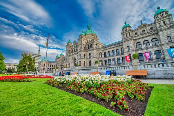 Victoria Canadá Agosto 2017 British Columbia Parliament Edifícios Dia Ensolarado — Fotografia de Stock