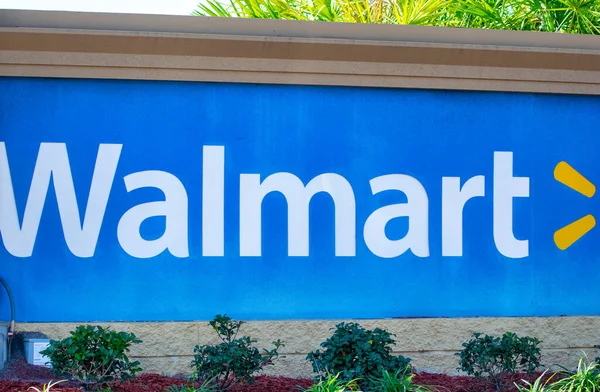 Daytona Beach Florida February 2016 Walmart Entrance Sign Walmart American — Stock Photo, Image