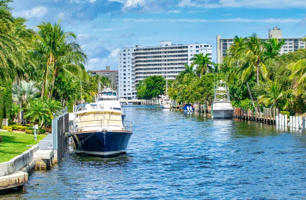 Fort Lauderdale Florida Februari 2016 Vacker Utsikt Över Stadskanaler Med — Stockfoto