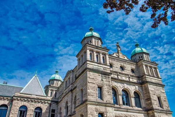 Здания Парламента Британской Колумбии Прекрасный Солнечный День Виктория Канада — стоковое фото