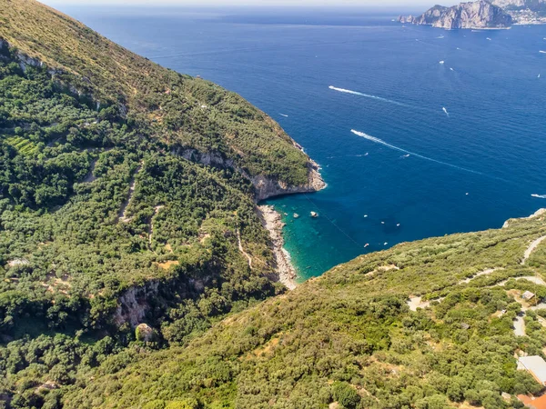 Widok Lotu Ptaka Punta Campanella Słoneczny Dzień Wybrzeże Amalfi Włochy — Zdjęcie stockowe