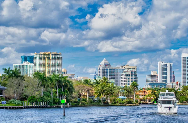 Fort Lauderdale Florida Februari 2016 Prachtig Uitzicht Stadsgrachten Met Boten — Stockfoto