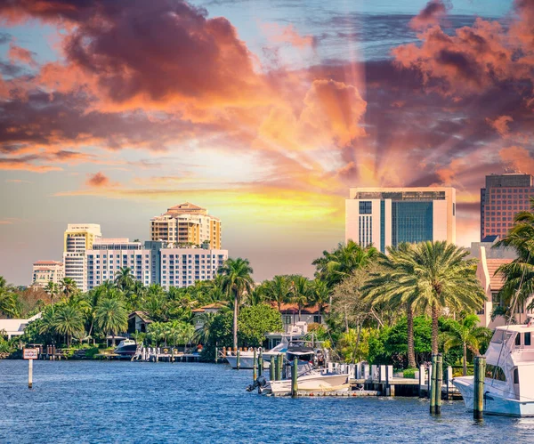 Fort Lauderdale Florida Beautiful View City Canals Boats Buildings Sunny — Stock Photo, Image