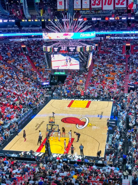 Miami Florida Marzo 2018 Multitud Estadio Baloncesto Durante Partido — Foto de Stock