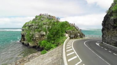 Yüzbaşı Matthew Flinders Anıtı Mauritius 'ta. Bulutlu bir günde İHA 'dan hava görüntüsü