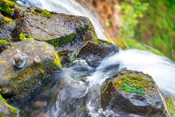 Multnomah Falls Uma Cachoeira Localizada Multnomah Creek Desfiladeiro Rio Columbia — Fotografia de Stock