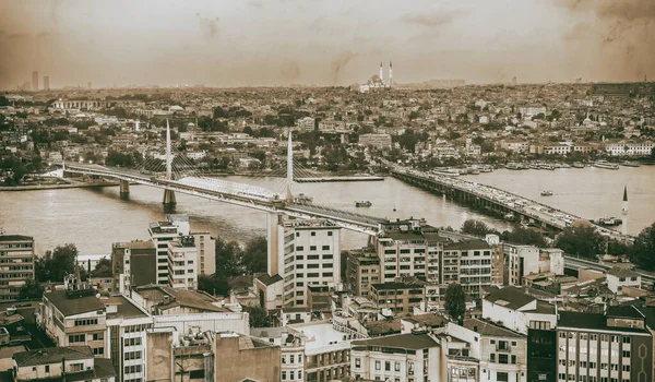 Vista Aerea Notturna Del Paesaggio Urbano Istanbul Ponti Sul Fiume — Foto Stock