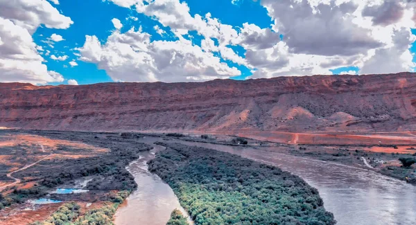 Vista Aérea Del Río Colorado Montañas Cerca Moab Utah — Foto de Stock