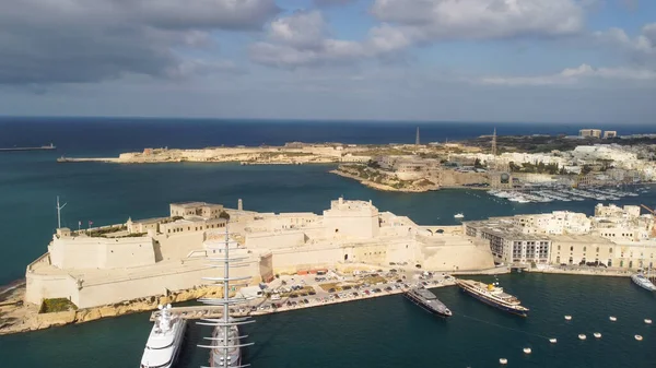 Malta Adası 'ndaki Senglea' nın havadan görüntüsü.