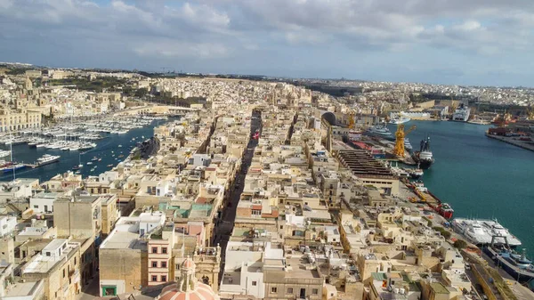 Malta Adası 'ndaki Senglea' nın havadan görüntüsü.