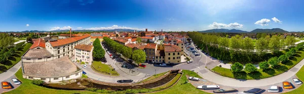 360 Grad Panorama Luftaufnahme Von Lucca Stadthäuser Mit Mauern Einem — Stockfoto