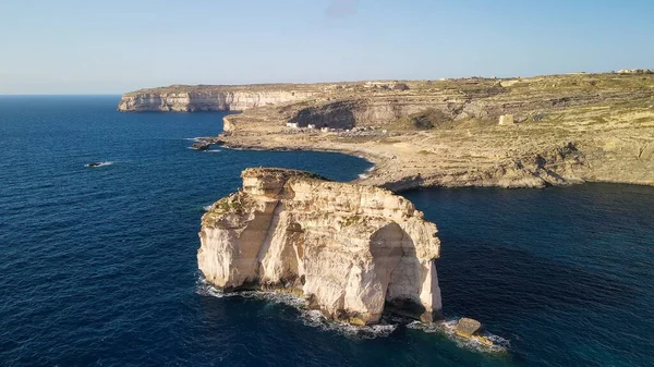 Αεροφωτογραφία Του Fungus Rock Στον Κόλπο Dwejra Gozo — Φωτογραφία Αρχείου