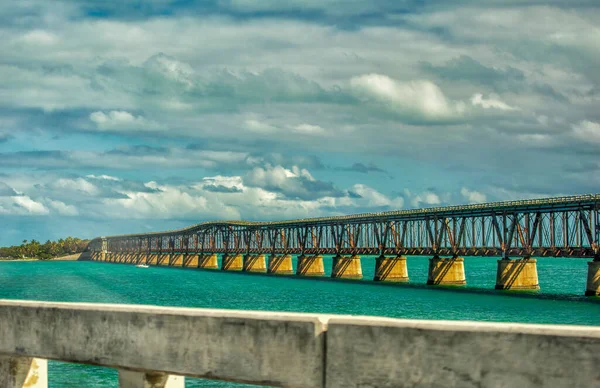 Most Podél Zámořské Dálnice Slunečného Dne Florida — Stock fotografie
