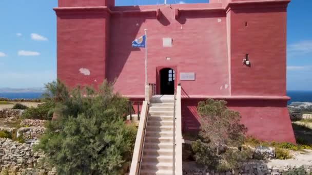 Червону вежу на Мальті (вигляд з повітря) — стокове відео