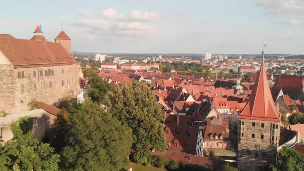 Αεροφωτογραφία του Nurnberg μεσαιωνική γερμανική πόλη από drone — Αρχείο Βίντεο
