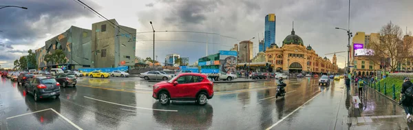 Melbourne Australia Września 2018 Panoramiczny Widok Panoramę Melbourne Wzdłuż Flinders — Zdjęcie stockowe