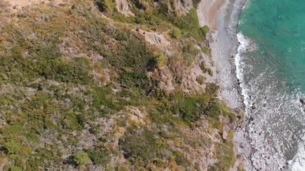 艾尔巴岛阿夸里里海滩的空中景观 慢动作 — 图库视频影像