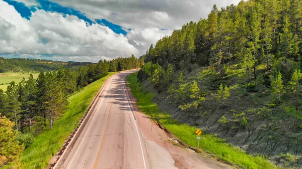 Vista Aerea Della Devils Tower Che Circonda Campagna Durante Stagione — Foto Stock