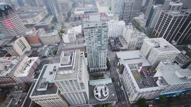 Vista Aérea Horizonte Centro Vancouver Tráfego Telhado Cidade — Vídeo de Stock