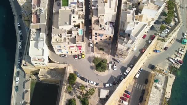 Luftaufnahme Der Antiken Stadtlandschaft Von Senglea Auf Malta — Stockvideo