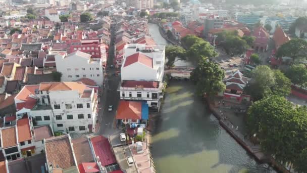 Letecký Pohled Malaccu Dronu Malajsii Melaka Barevné Domy Krásný Den — Stock video