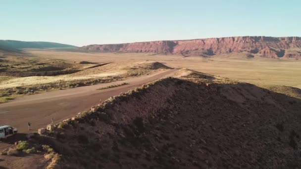 Estrada Através Das Montanhas Cânion Vista Aérea Drone — Vídeo de Stock