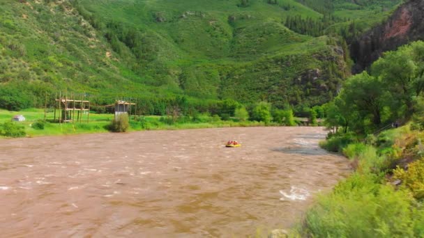 Rafting Aguas Bravas Largo Del Río Colorado Cañón Vista Aérea — Vídeos de Stock