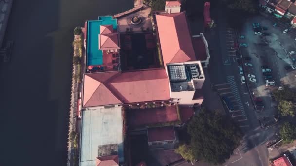 マレーシアの無人機からマラッカの空中ビュー 美しい日にメラカカラフルな家 — ストック動画