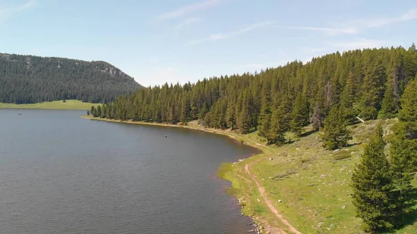 공중에서 Tensleep Reservoir Lake Wyoming Summer Season — 스톡 사진