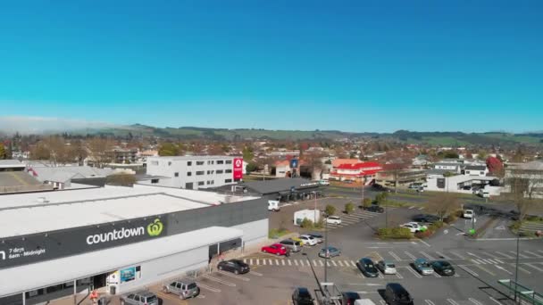 Rotorua Zealand Szeptember 2018 Légi Kilátás Visszaszámlálás Szupermarket Parkoló — Stock videók