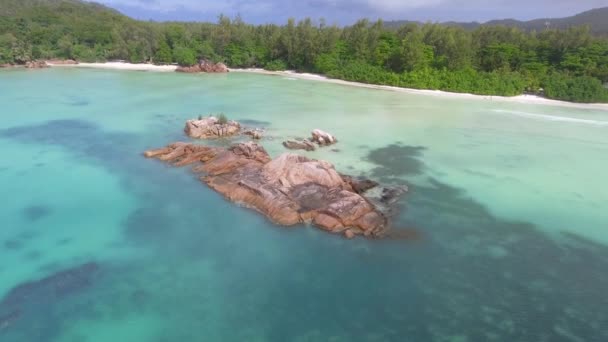 Rock Praslin Island Aerial View Drone Seychelle Islands — Vídeo de stock