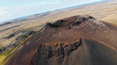 the great rock formations in the mountains
