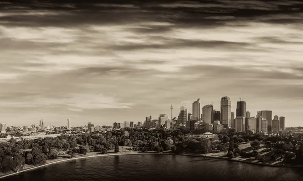 Sydney Harbour Antenni Panoraamanäkymät Auringonlaskun Aikaan Uusi Etelä Wales Australia — kuvapankkivalokuva