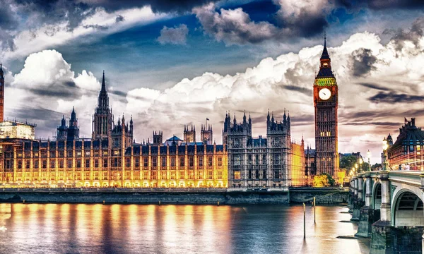 Gece Londra Westminster Bridge — Stok fotoğraf