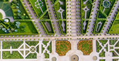 Rundale Kalesi, Litvanya ek yükü havadan görünümü.