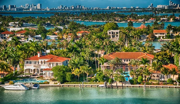 Miami Floride Merveilleuses Couleurs Côtières Avec Gratte Ciel Océan — Photo