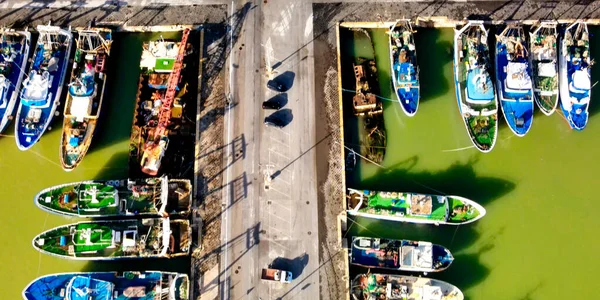 Fishing Boats Small Port Aerial Overhead View Drone — Stock Photo, Image