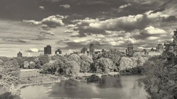 Central Park Lake Foliage Season New York City — Stock fotografie