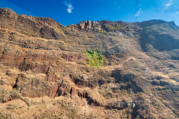 Montañas Isla Madeira Contra Cielo Azul Fondo Portugal — Foto de Stock