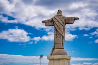 Kral İsa heykeli Madeira Adası, Portekiz Katolik bir anıt vardır.