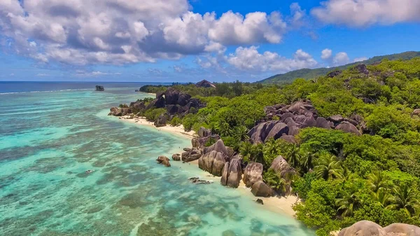 Anse Source Argent Digue Fantastisk Flygutsikt Från Drönare Vacker Solig — Stockfoto