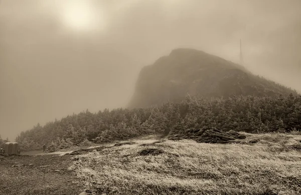 Mount Mansfield Csúcs Vermontban Fagy Gyepen Őszi Szezon — Stock Fotó