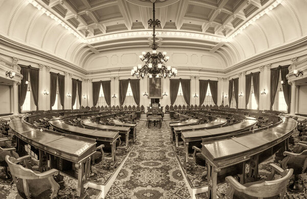 Interior of Montpelier State House, panoramic view.