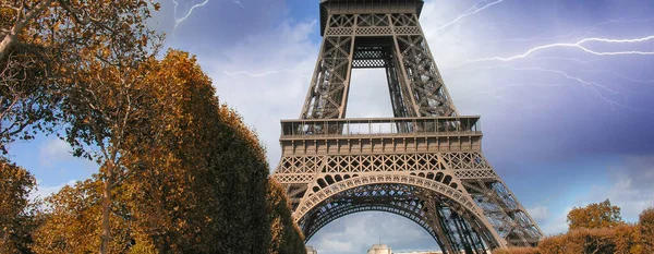 Paryż Tour Eiffel Letni Zachód Słońca Nad Miastem Słynnej Wieży — Zdjęcie stockowe