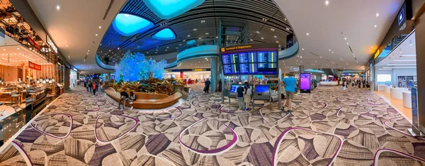 Singapur Januario 2020 Interior Del Aeropuerto Internacional Changi Con Turistas —  Fotos de Stock