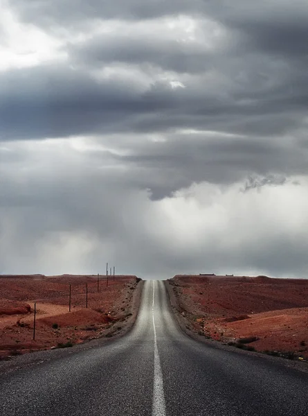 Woestijn lege weg — Stockfoto