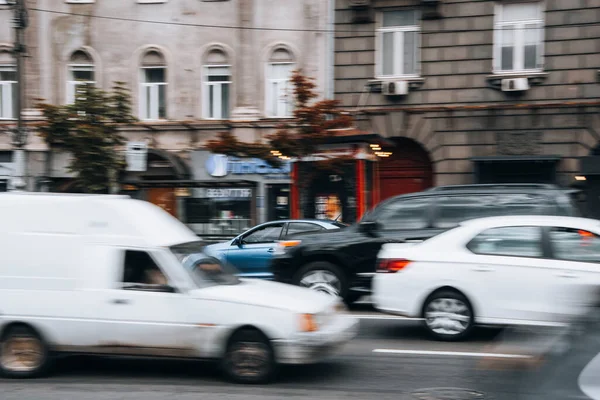 Ukraine Kiew Juni 2021 Autos Fahren Auf Der Straße Leitartikel — Stockfoto